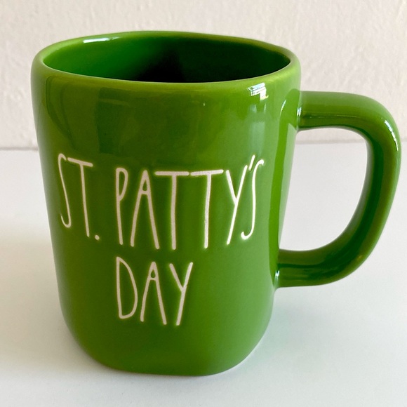 Rae Dunn St. Patty's Day Green Mug - Picture 1 of 11
